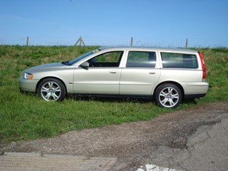 Volvo V70 zijkant links