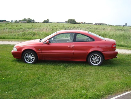 Volvo C70 2.5t linker zijkant