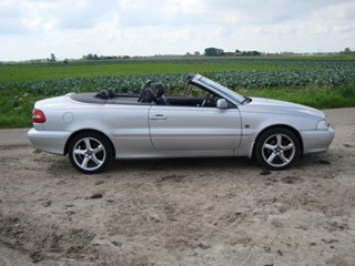 Volvo C70 cabriolet rechter zijkant