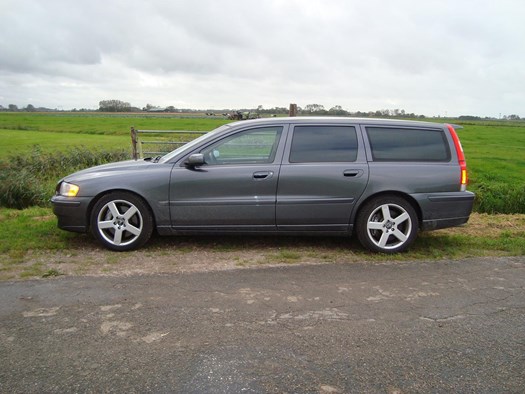 V70 R linker zijkant