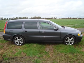 V70 R rechter zijkant