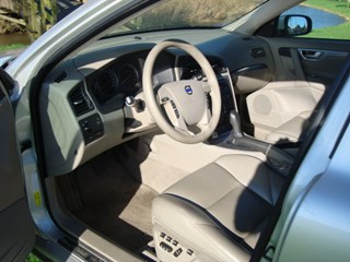 V70 2.4d Summum interieur voor