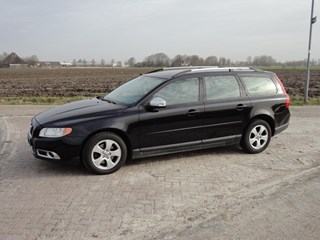 V70 2.0d Kinetic linker zijkant