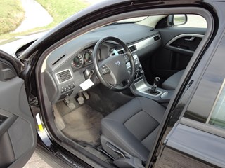 V70 2.0d Kinetic interieur linksvoor