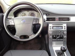 V70 2.0d Kinetic dashboard