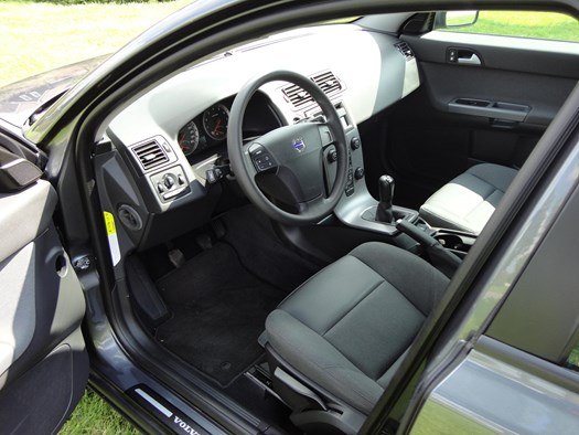 V50 2.4 Kinetic interieur linksvoor