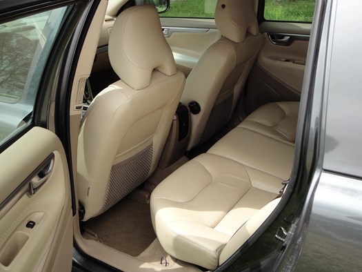 Volvo XC70 185 PK interieur linksachter