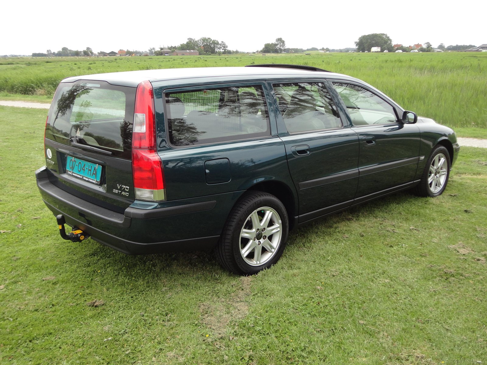 Volvo v70 awd