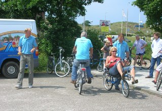 In St..Maartenszee waren alternatieve fietsen