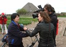 RTVNH interviewt  Ada Yeung uit Hong Kong.        (foto: George Stoekenbroek)