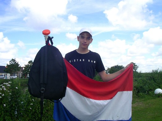 Bij Danny Hanse in St.Maartensvlotbrug ging de vlag uit