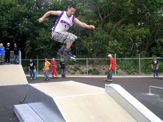 Hetr nieuwe skatepark in Petten is geopend!