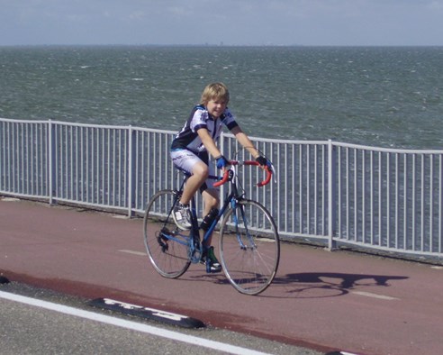Joris op de Afsluitdijk