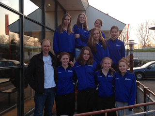 Het succesvolle team met trainer/coach Joop Schut